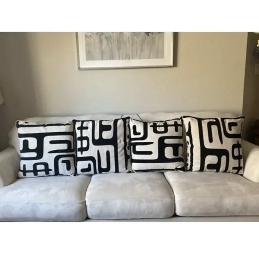 Safavieh accent maize